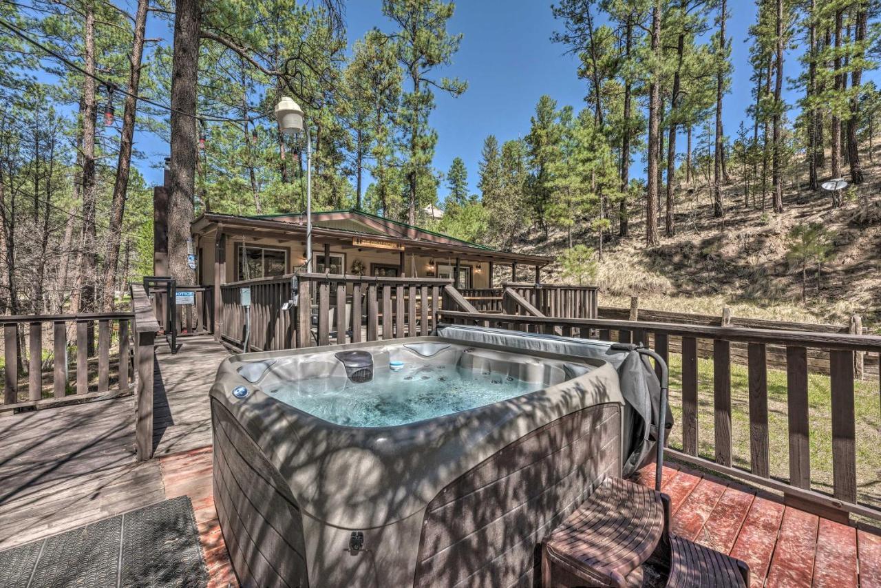Tranquil Cabin With Stream And Deck Near Dtwn Ruidoso! Esterno foto