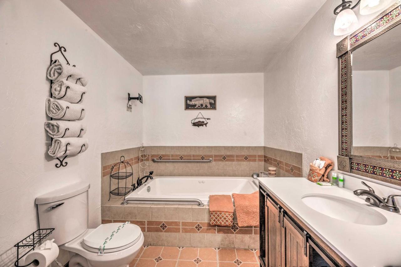 Tranquil Cabin With Stream And Deck Near Dtwn Ruidoso! Esterno foto